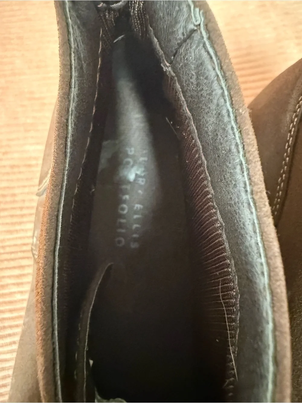Perry Ellis Men's Suede Chukka Boots in Olive Brown